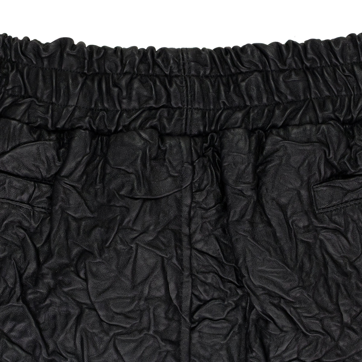 BLACK CRINKLED TAILORED SHORTS